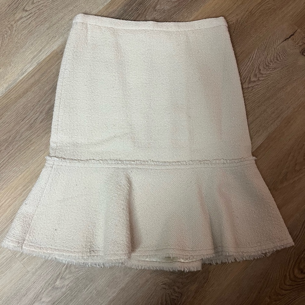 Gorgeous Y2K Cream Color Wool/Rayon Blend midi Skirt with Fringe Trim Size 8